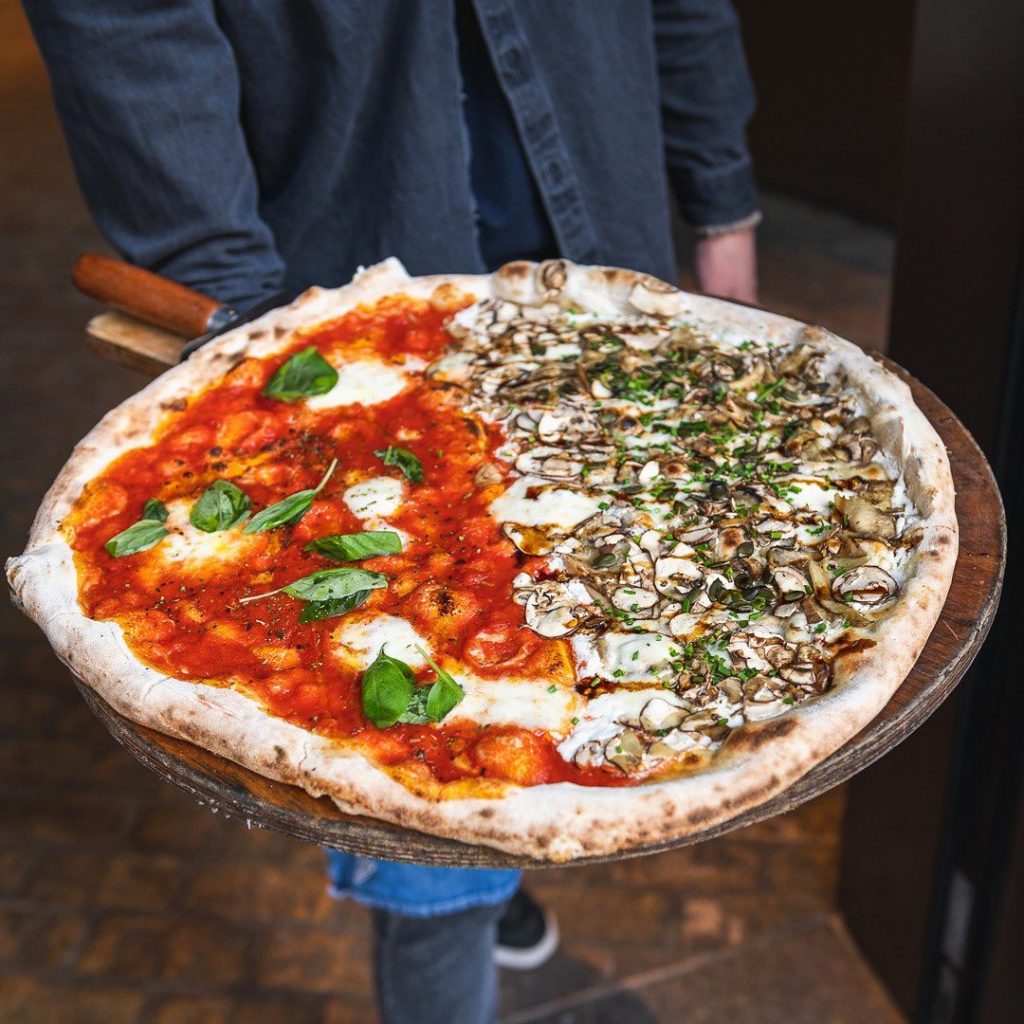 Halal pizza in London